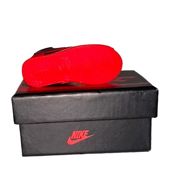 Nike Black and Red Sneaker Key Holder - Picture 7 of 10